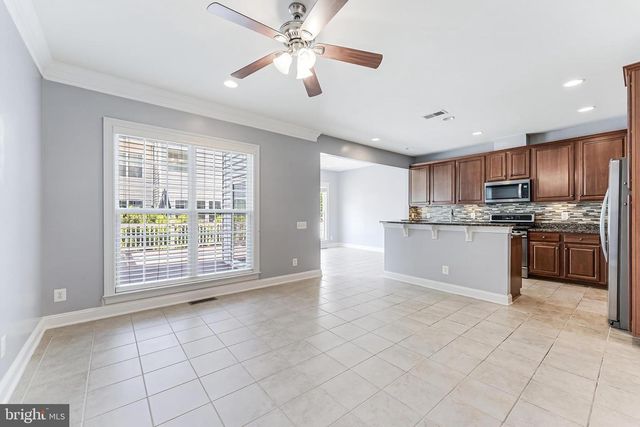 43583 WHITE CAP TER, Chantilly, VA 20152