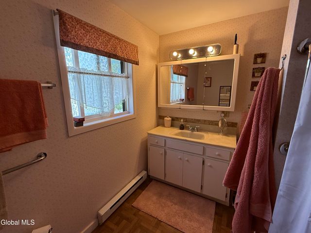 11 Third Avenue, Warrensburg, NY 12885
