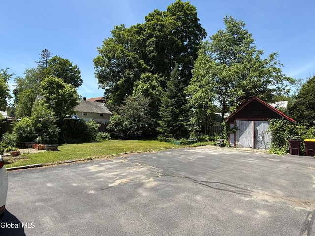 11 Third Avenue, Warrensburg, NY 12885