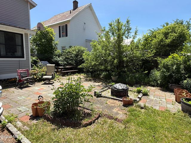 11 Third Avenue, Warrensburg, NY 12885