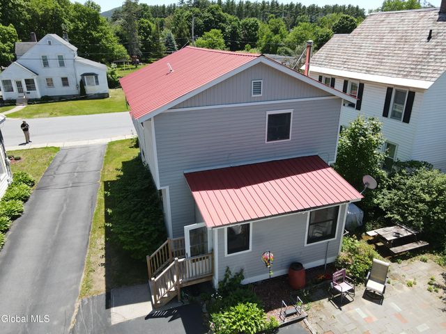 11 Third Avenue, Warrensburg, NY 12885