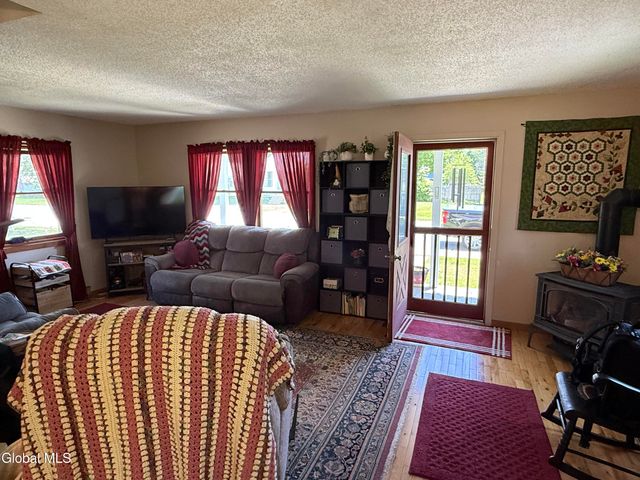 11 Third Avenue, Warrensburg, NY 12885