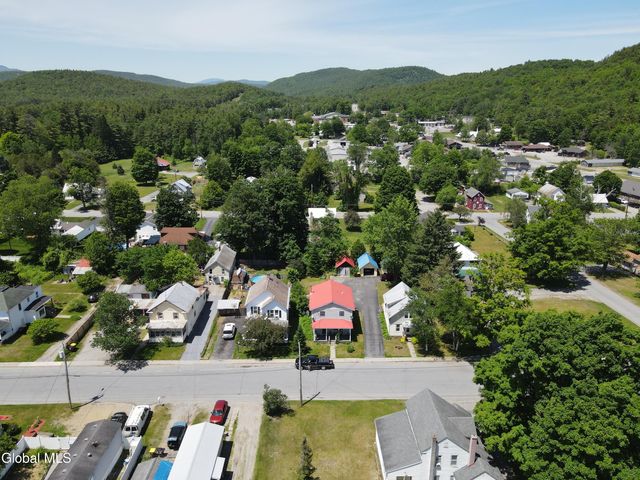 11 Third Avenue, Warrensburg, NY 12885