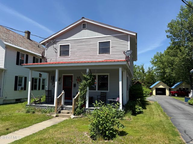 11 Third Avenue, Warrensburg, NY 12885