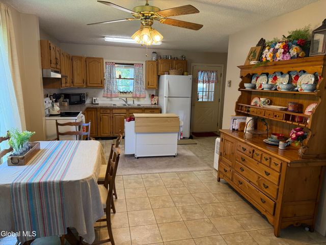 11 Third Avenue, Warrensburg, NY 12885