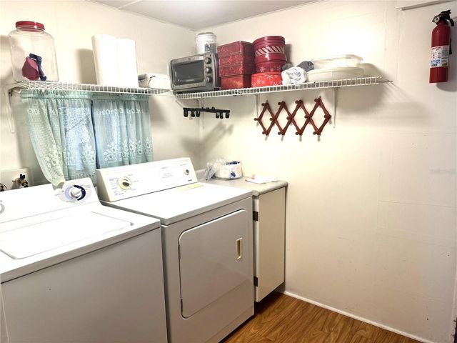 254 SOUTHWINDS DRIVE, Sarasota, FL 34231