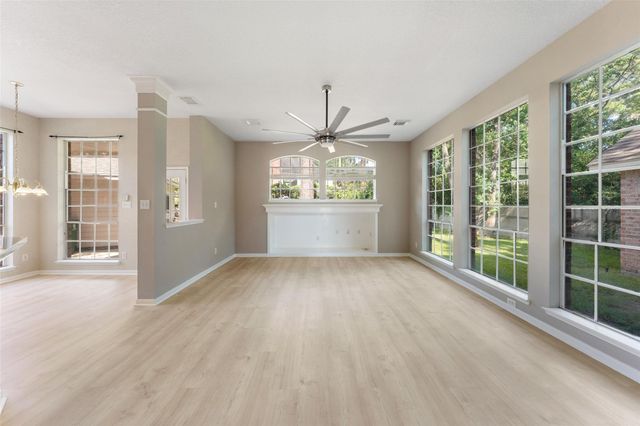 4023 N Dawn Cypress Court, Houston, TX 77059