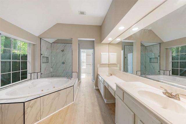 4023 N Dawn Cypress Court, Houston, TX 77059