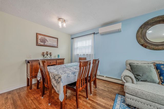 414 Myrtle Avenue, West Islip, NY 11795