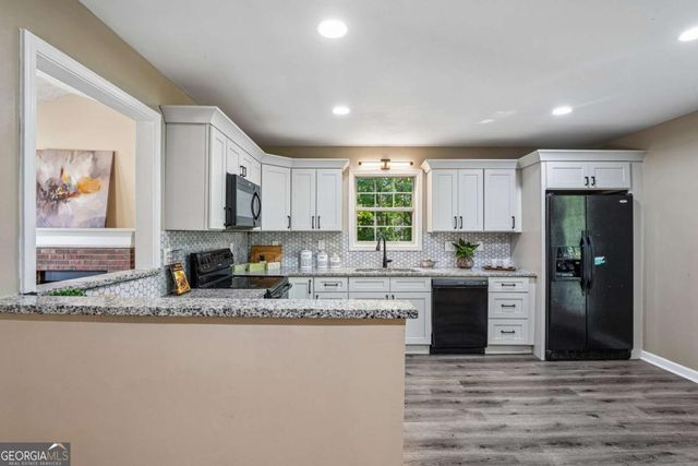 1036 Pepper Circle NW, Acworth, GA 30101