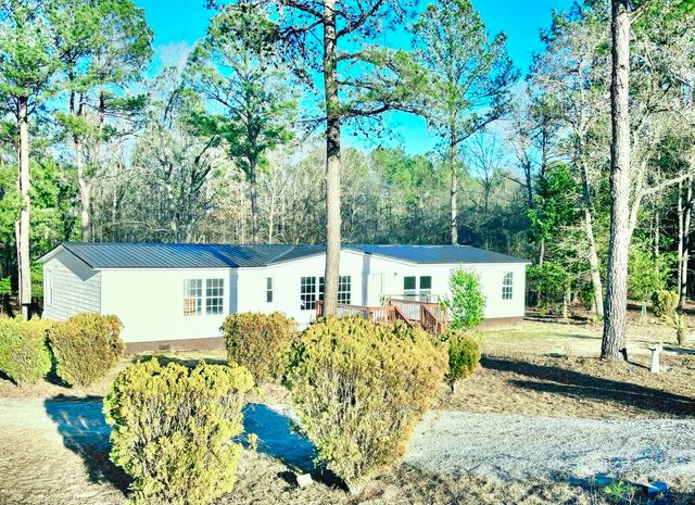 5861 Luckeys Bridge Road, Dearing, GA 30808
