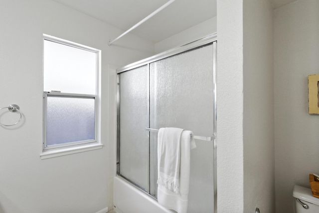 4406 Sunrise Ct, Davis, CA 95618