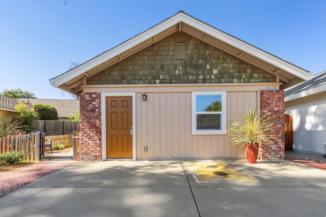 4406 Sunrise Ct, Davis, CA 95618