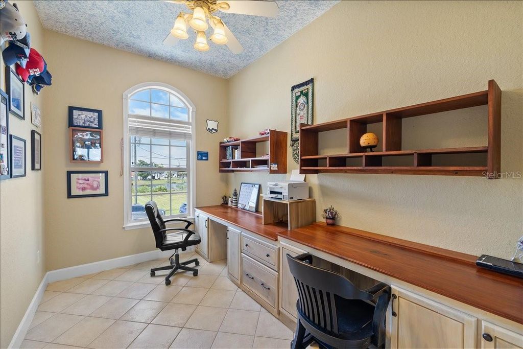 Image 23 of property listing at 4270 CARLOS COURT, Hernando Beach, FL 34607