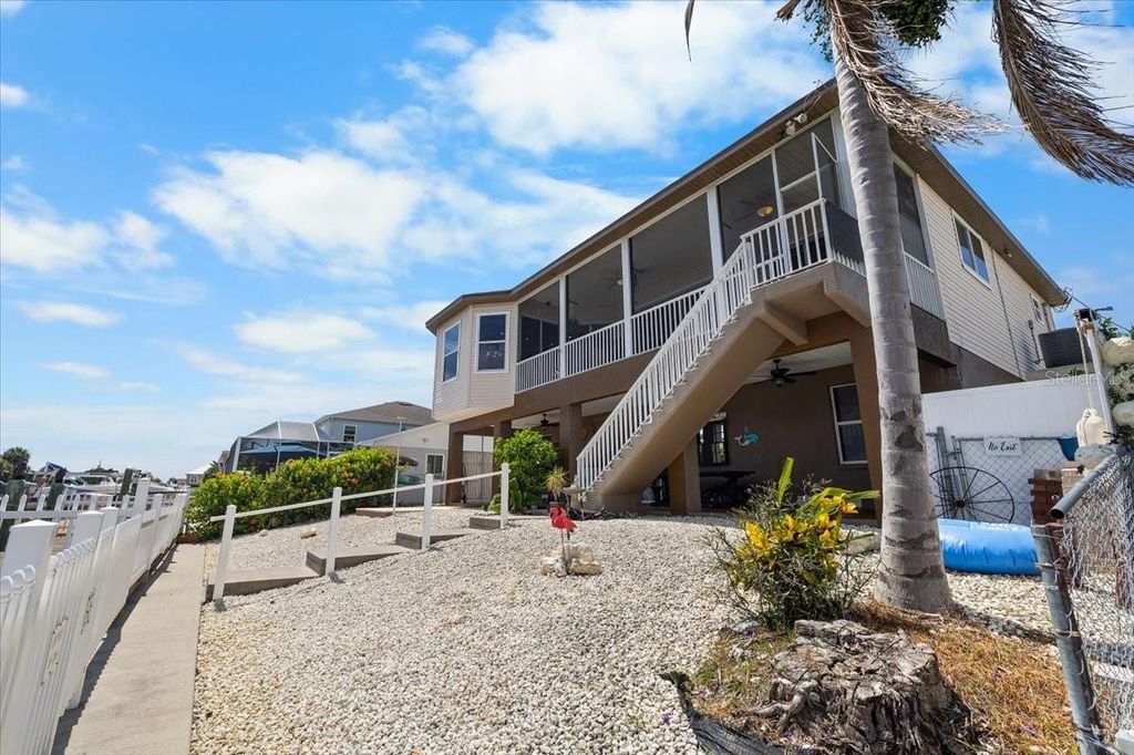 Image 34 of property listing at 4270 CARLOS COURT, Hernando Beach, FL 34607