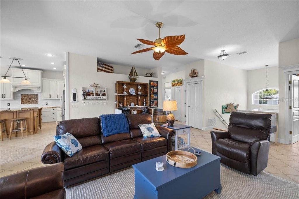 Image 9 of property listing at 4270 CARLOS COURT, Hernando Beach, FL 34607