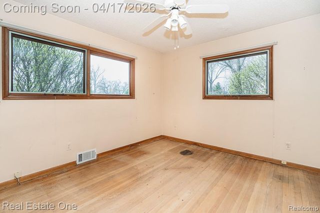 25822 Acacia Street, Southfield, MI 48033