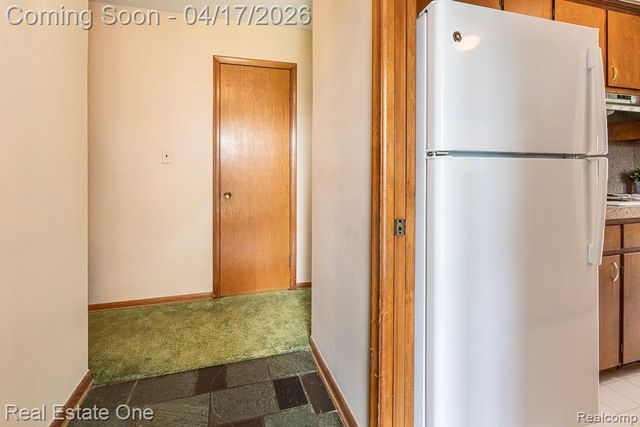 25822 Acacia Street, Southfield, MI 48033