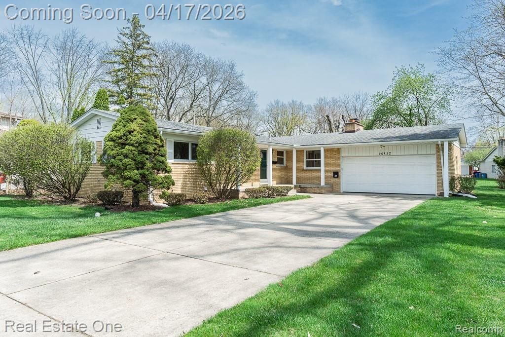 25822 Acacia Street, Southfield, MI 48033