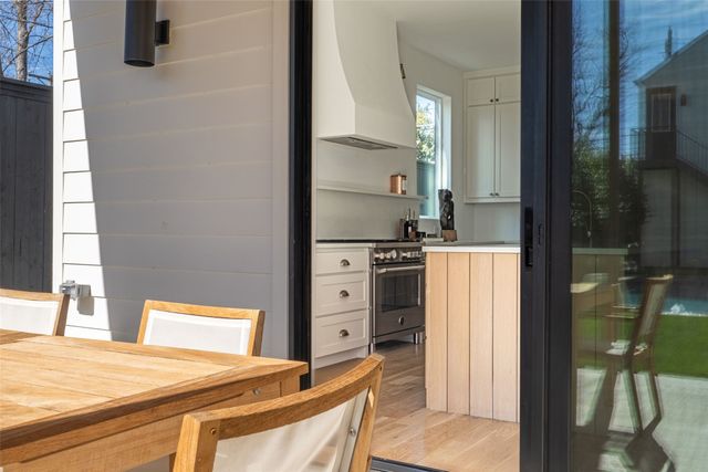 6437 Trammel Drive, Dallas, TX 75214