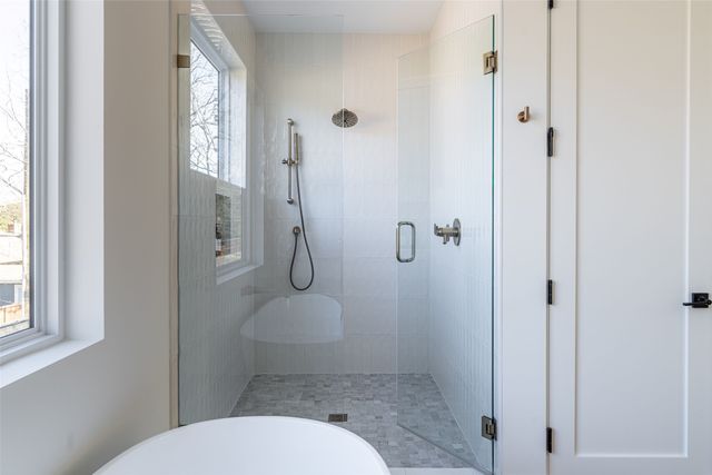 6437 Trammel Drive, Dallas, TX 75214