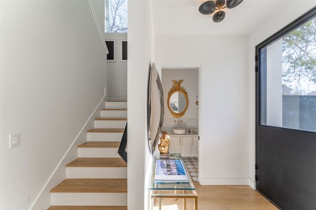 6437 Trammel Drive, Dallas, TX 75214