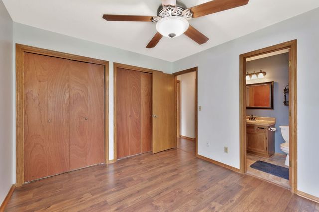 1625 N Robin Cir, Wichita, KS 67212