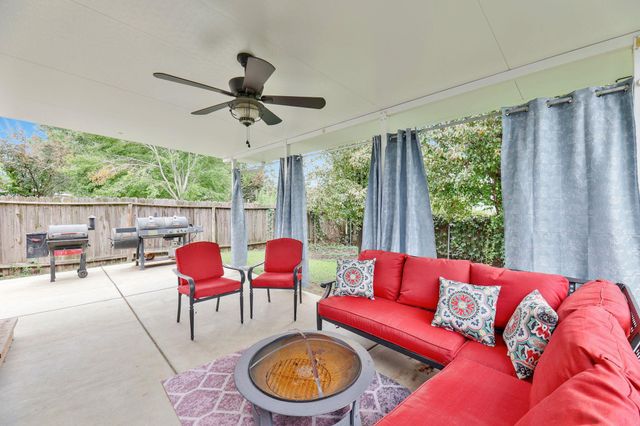 1625 N Robin Cir, Wichita, KS 67212