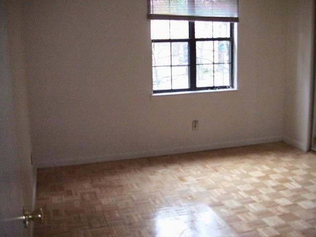 5163 Hunters Point Ln, Hermitage, TN 37076