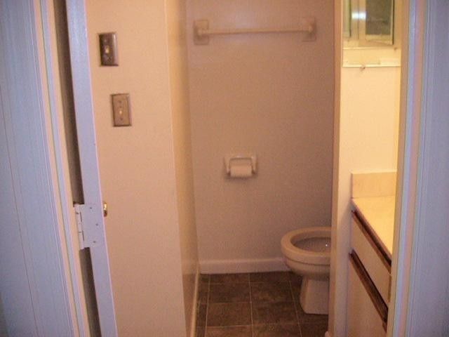 5163 Hunters Point Ln, Hermitage, TN 37076