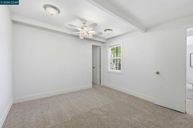 2082 Overhill Rd, Concord, CA 94520