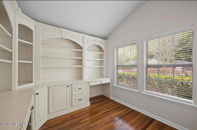 4182 VICTORIA LAKES Drive W, Jacksonville, FL 32226