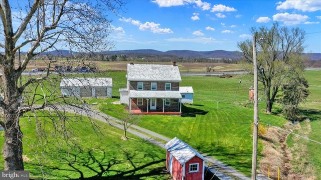 612 CAPITOL HILL RD, Dillsburg, PA 17019