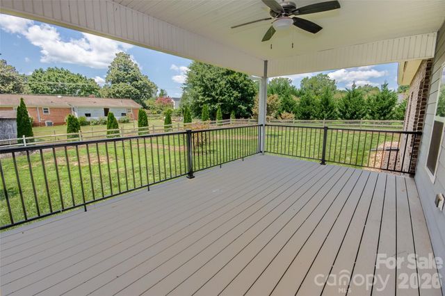 317 Thistle Lane, Statesville, NC 28625