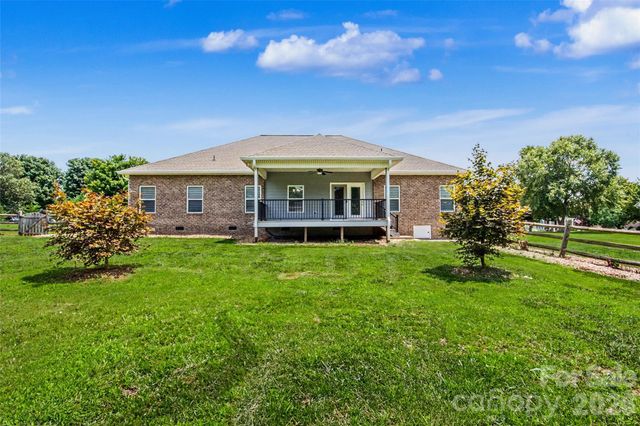 317 Thistle Lane, Statesville, NC 28625