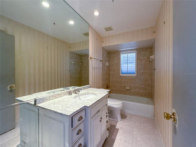 132 MARK TWAIN LANE, Rotonda West, FL 33947