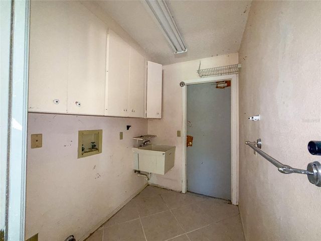 132 MARK TWAIN LANE, Rotonda West, FL 33947