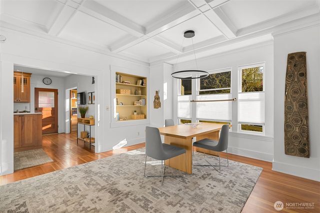 250 N Forest Street, Bellingham, WA 98225