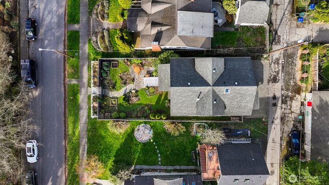 250 N Forest Street, Bellingham, WA 98225