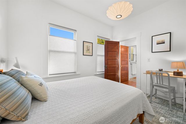 250 N Forest Street, Bellingham, WA 98225