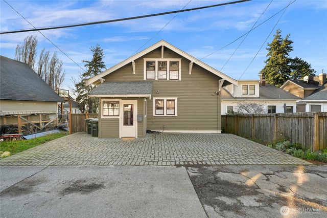 250 N Forest Street, Bellingham, WA 98225