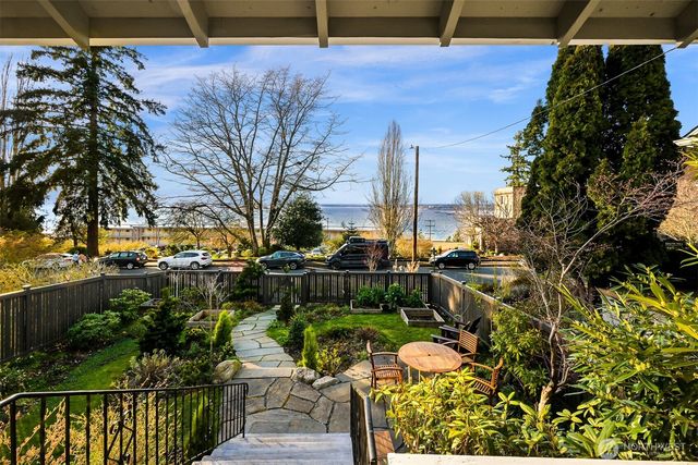 250 N Forest Street, Bellingham, WA 98225