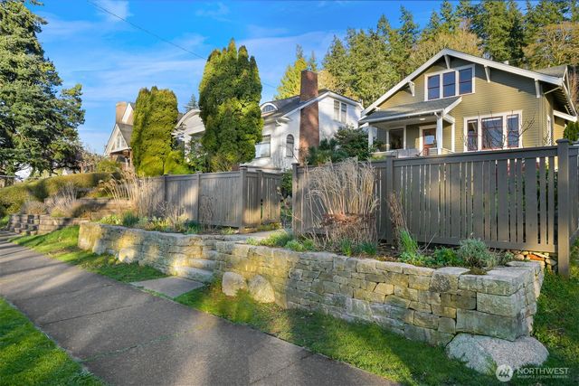 250 N Forest Street, Bellingham, WA 98225