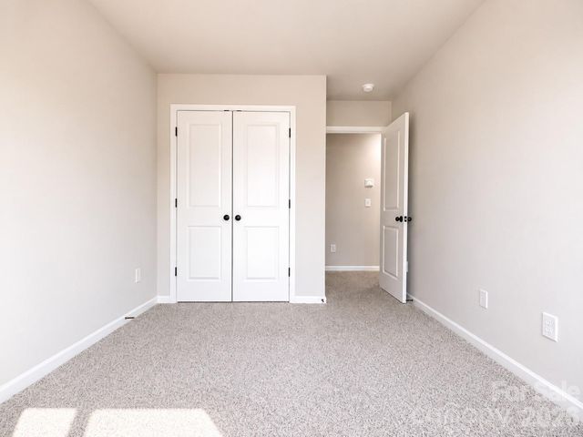 5941 Wallace Avenue, Charlotte, NC 28227
