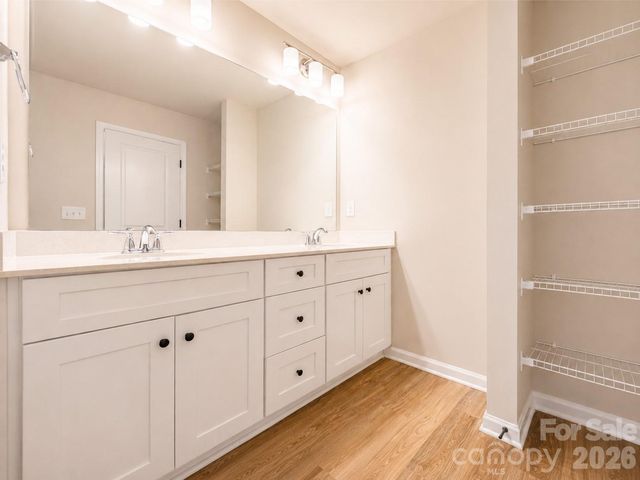 5941 Wallace Avenue, Charlotte, NC 28227