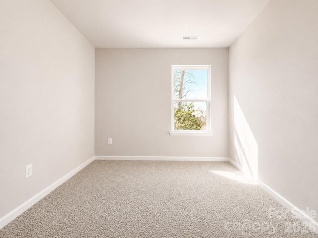 5941 Wallace Avenue, Charlotte, NC 28227