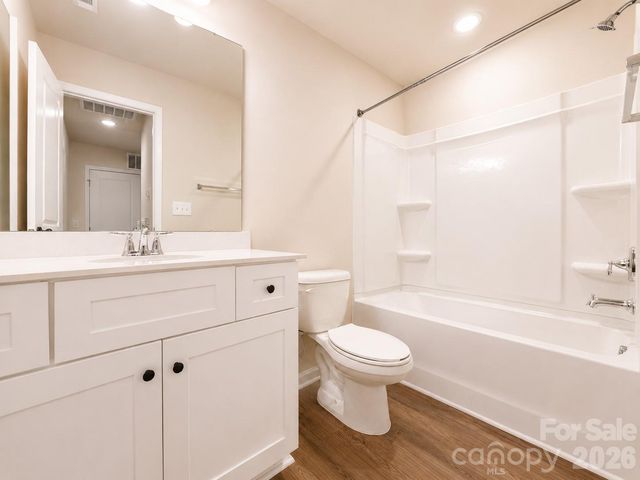 5941 Wallace Avenue, Charlotte, NC 28227