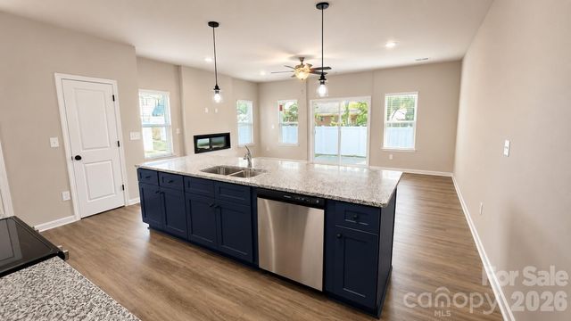 5941 Wallace Avenue, Charlotte, NC 28227