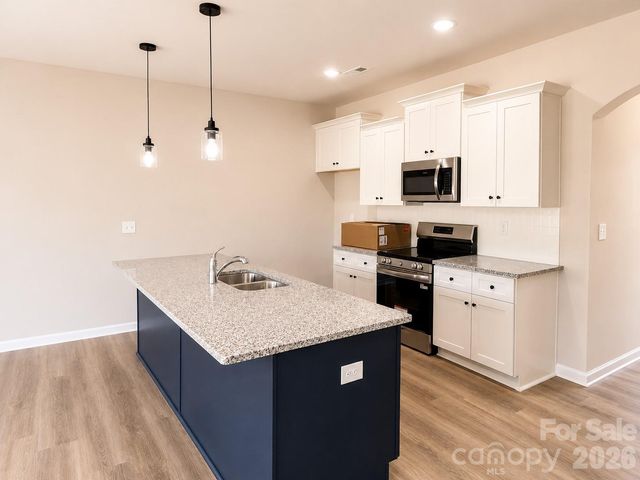 5941 Wallace Avenue, Charlotte, NC 28227