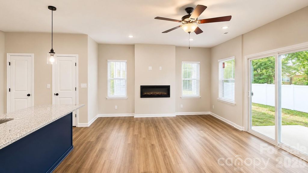 5941 Wallace Avenue, Charlotte, NC 28227